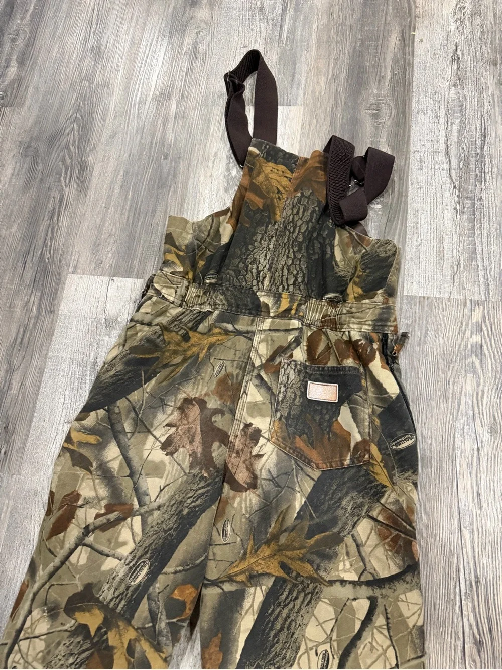 Youth Camo insulated Bib Overalls - size XL (18)